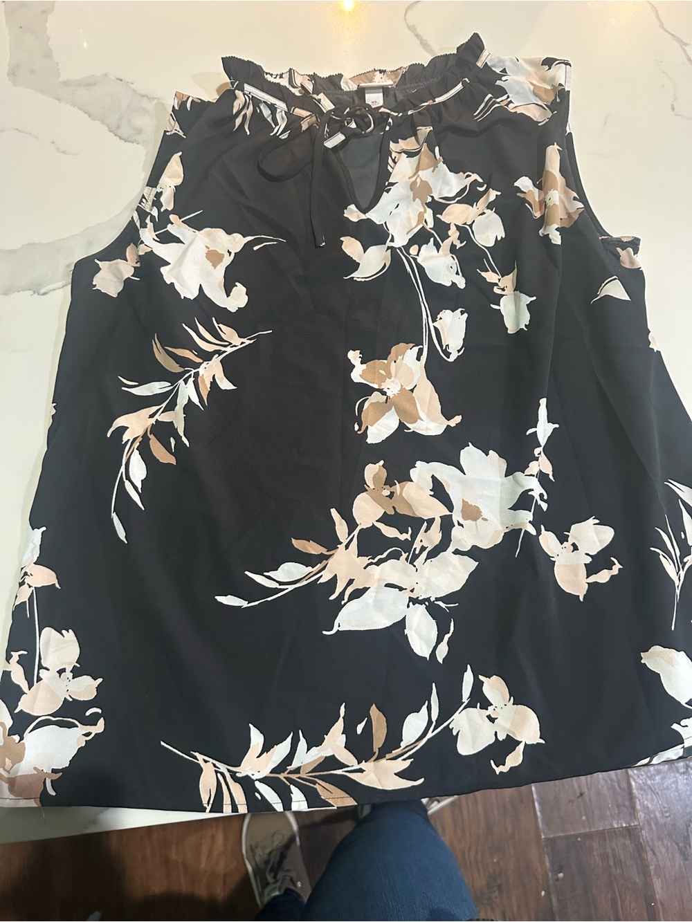 Merona Black Floral Ruffle-Neck Sleeveless Camisole
